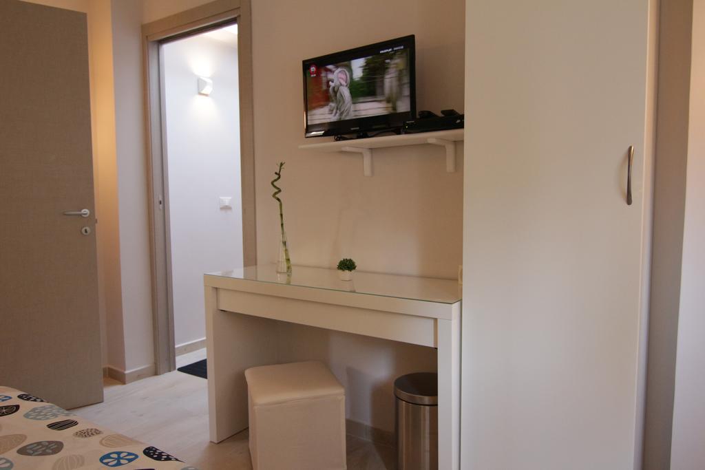 Rosemary Charming Rooms Termoli Szoba fotó