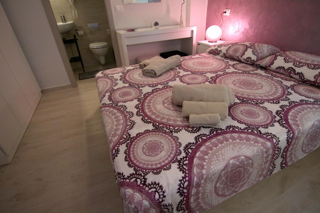 Rosemary Charming Rooms Termoli Kültér fotó